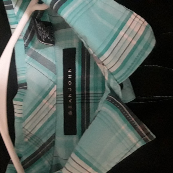 Sean John Short Sleeve Button Up 4XL - Picture 2 of 4